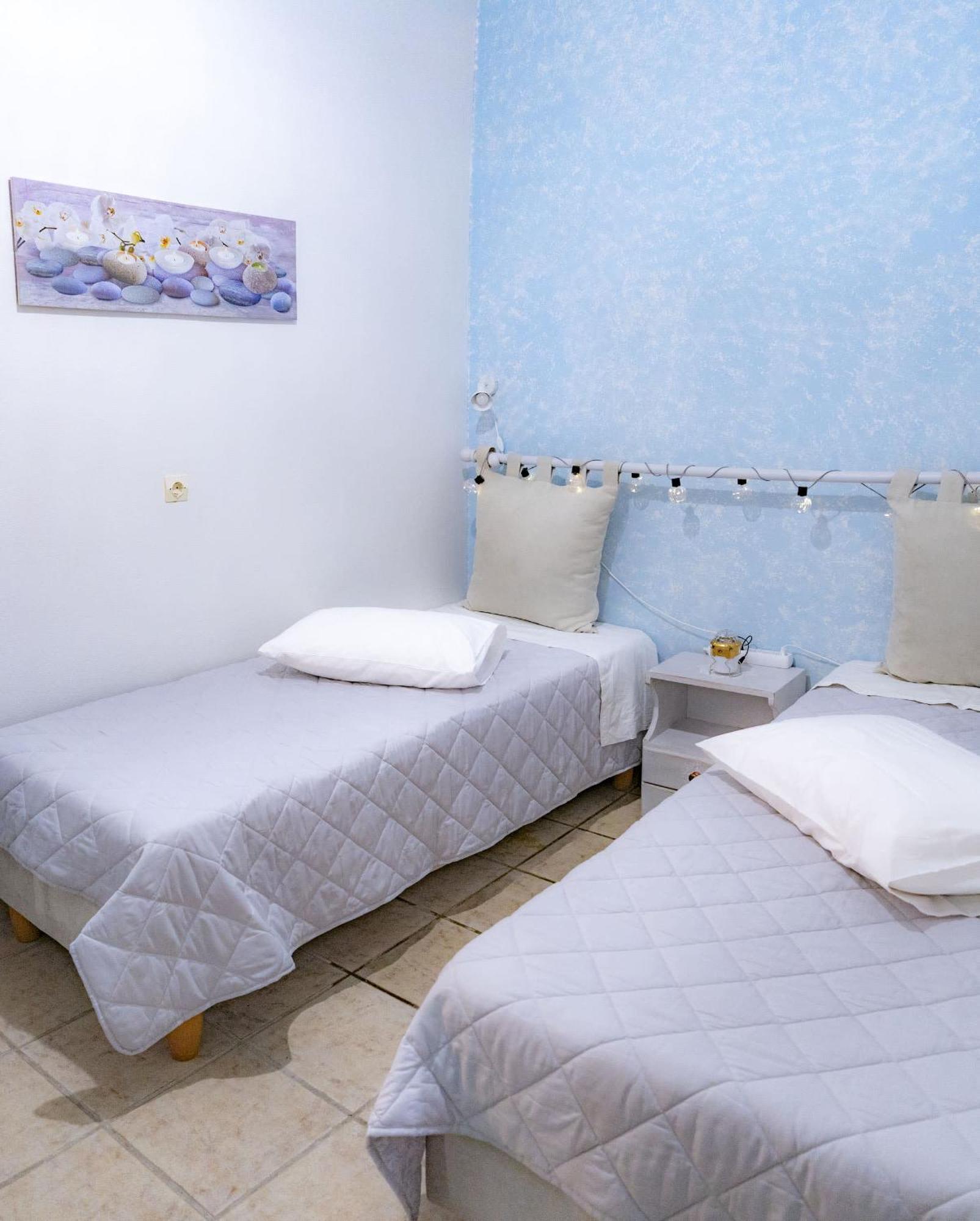 Villa Shades Of Blue à Kaloi Limenes Extérieur photo